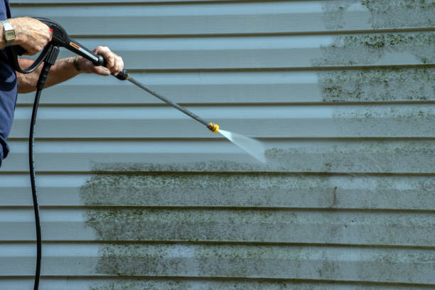 Best Pool Deck Cleaning  in Coosada, AL